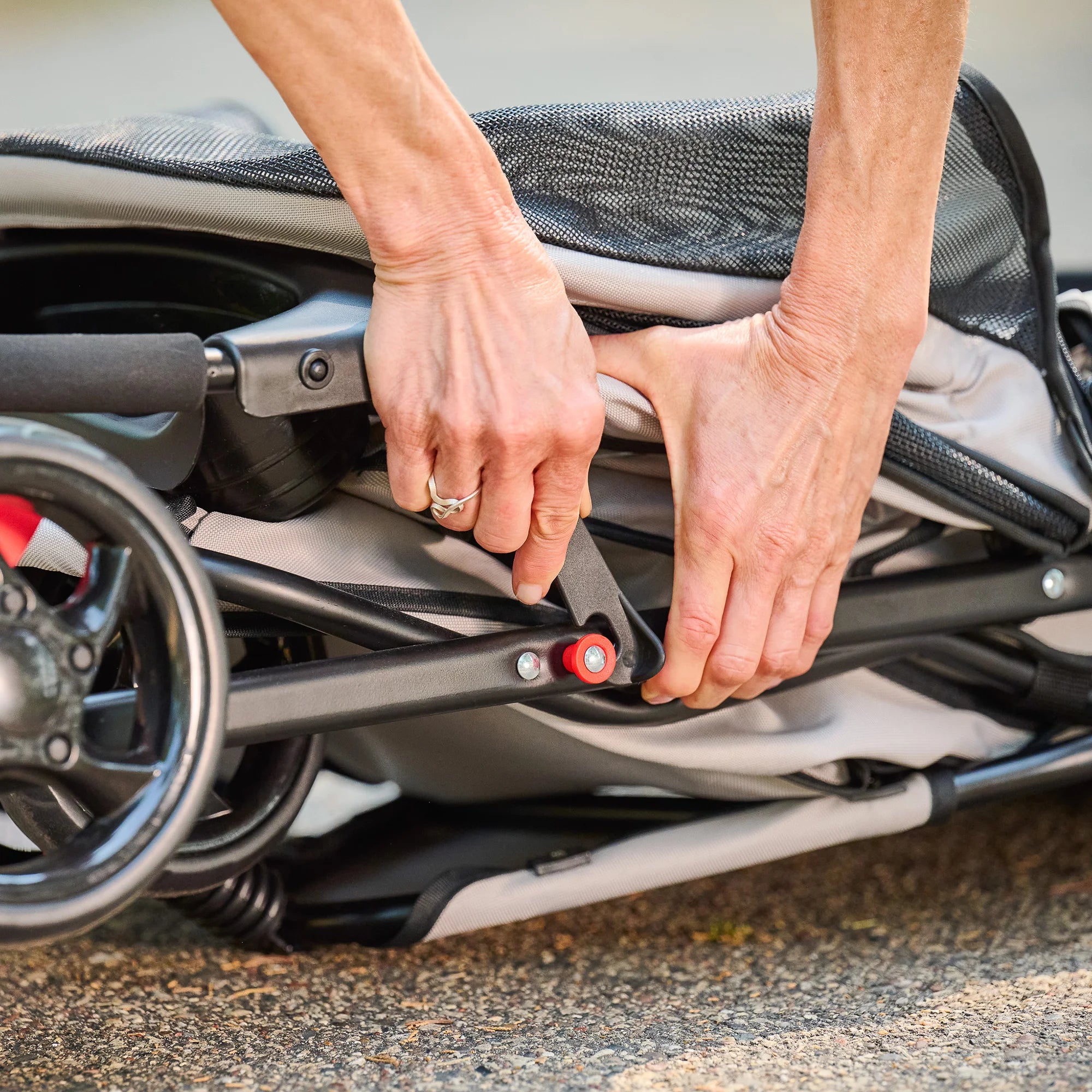 The Carlson Portable Pup Pet Stroller is a lightweight, foldable stroller with a mesh canopy, safety leash, and 360-degree wheels for easy outdoor walks.