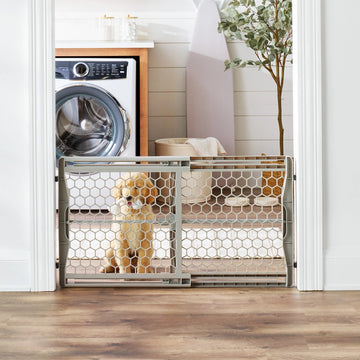 Plastic Expandable Pet Gate