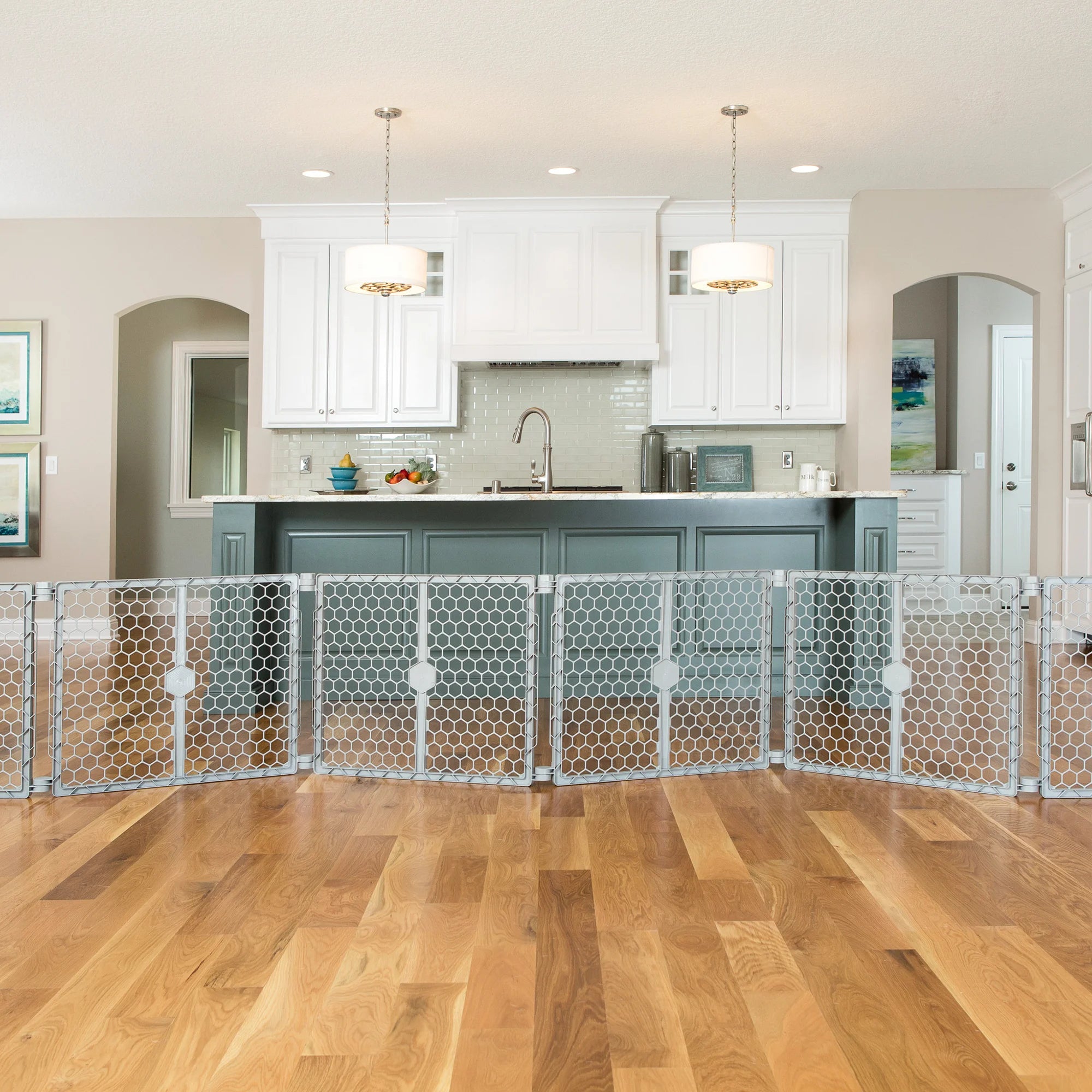 Carlson Pet Products 2 in 1 Plastic Gate Pet Pen