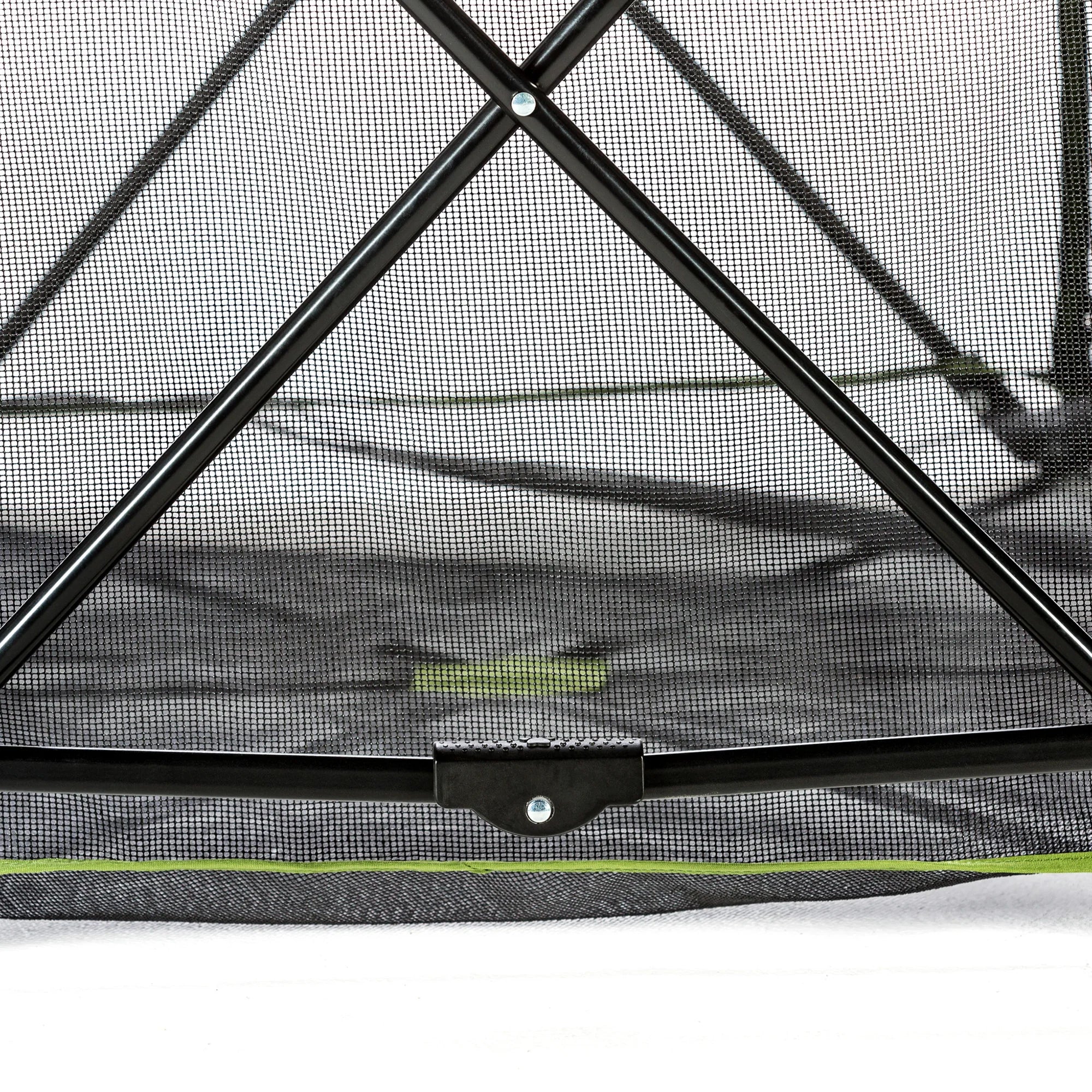 Close up of locked Portable Pet Pen.